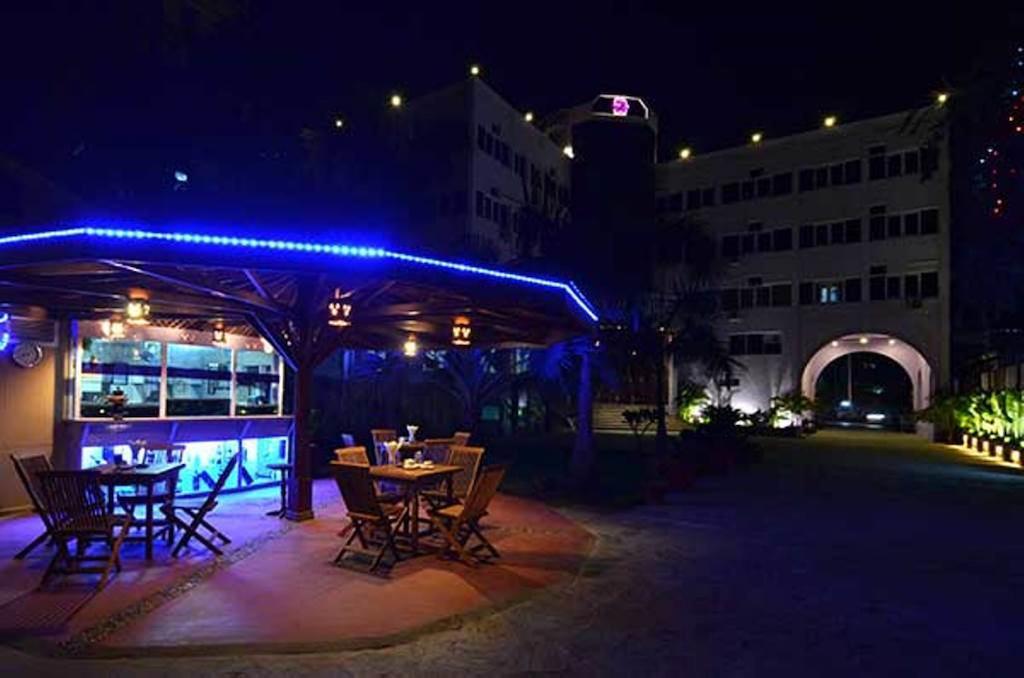 Kyi Tin Hotel Mandalaj Zewnętrze zdjęcie