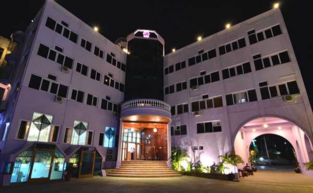 Kyi Tin Hotel Mandalaj Zewnętrze zdjęcie