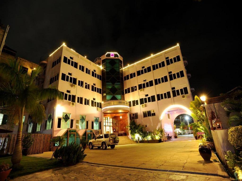 Kyi Tin Hotel Mandalaj Zewnętrze zdjęcie