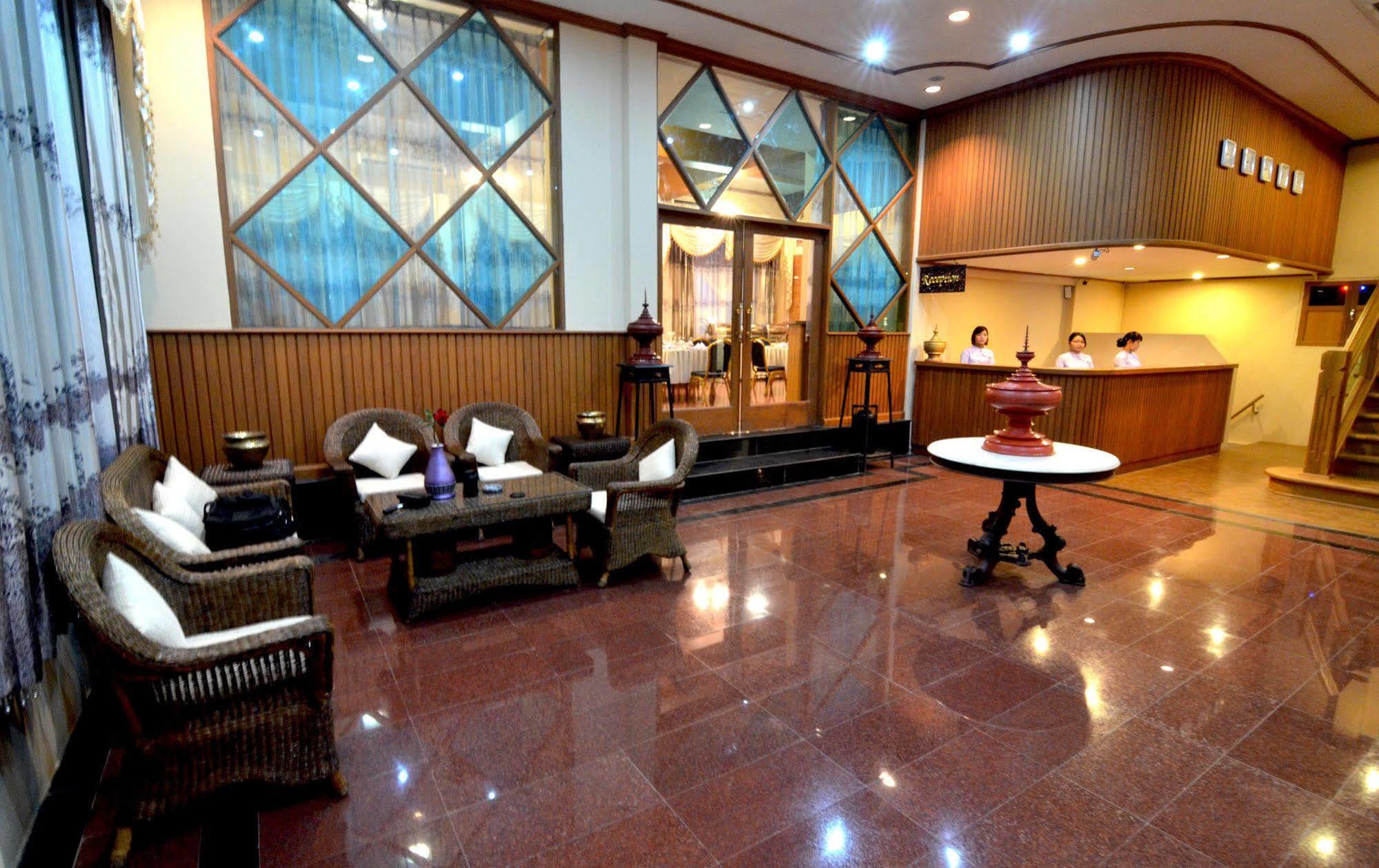 Kyi Tin Hotel Mandalaj Zewnętrze zdjęcie